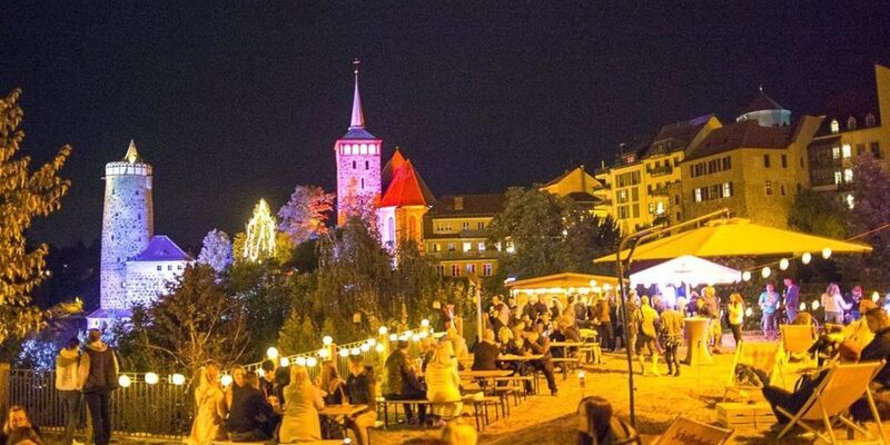 Titelbild Newsartikel Altstadtfestival – Wasser, Kunst, Licht